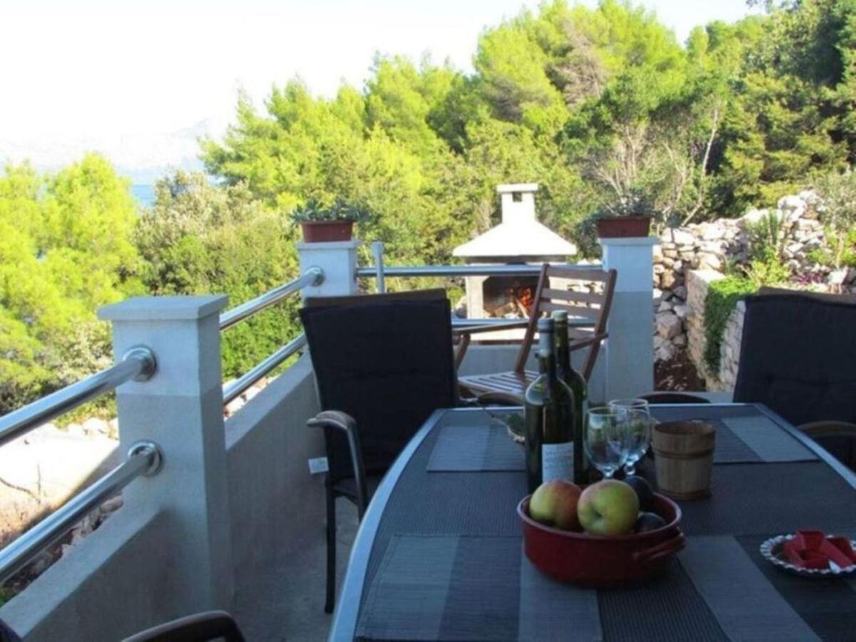 Holiday House Jakov Gdinj Екстер'єр фото